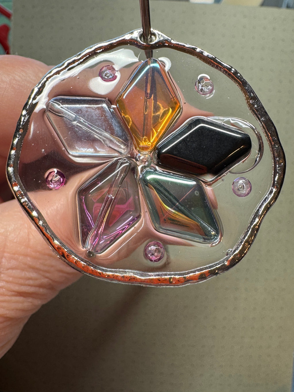 3D IRIDESCENT MULTI COLOR PENDANT